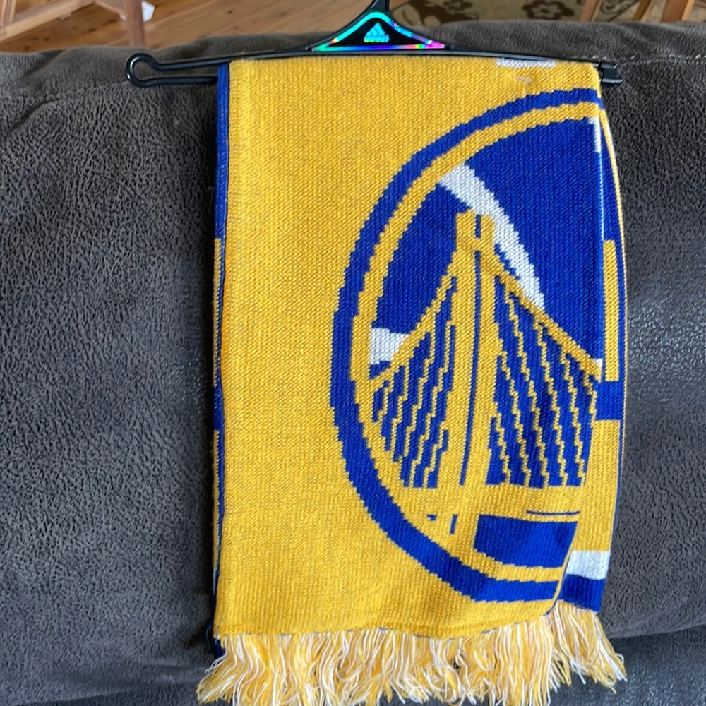 Golden State Adidas Scarf